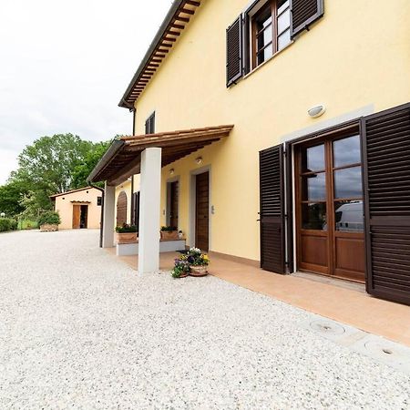 Appartamento Nella Campagna Di Certaldo Il Ciliegio エクステリア 写真