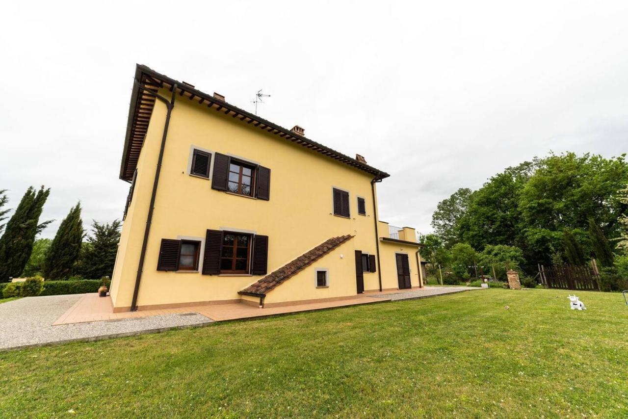 Appartamento Nella Campagna Di Certaldo Il Ciliegio エクステリア 写真