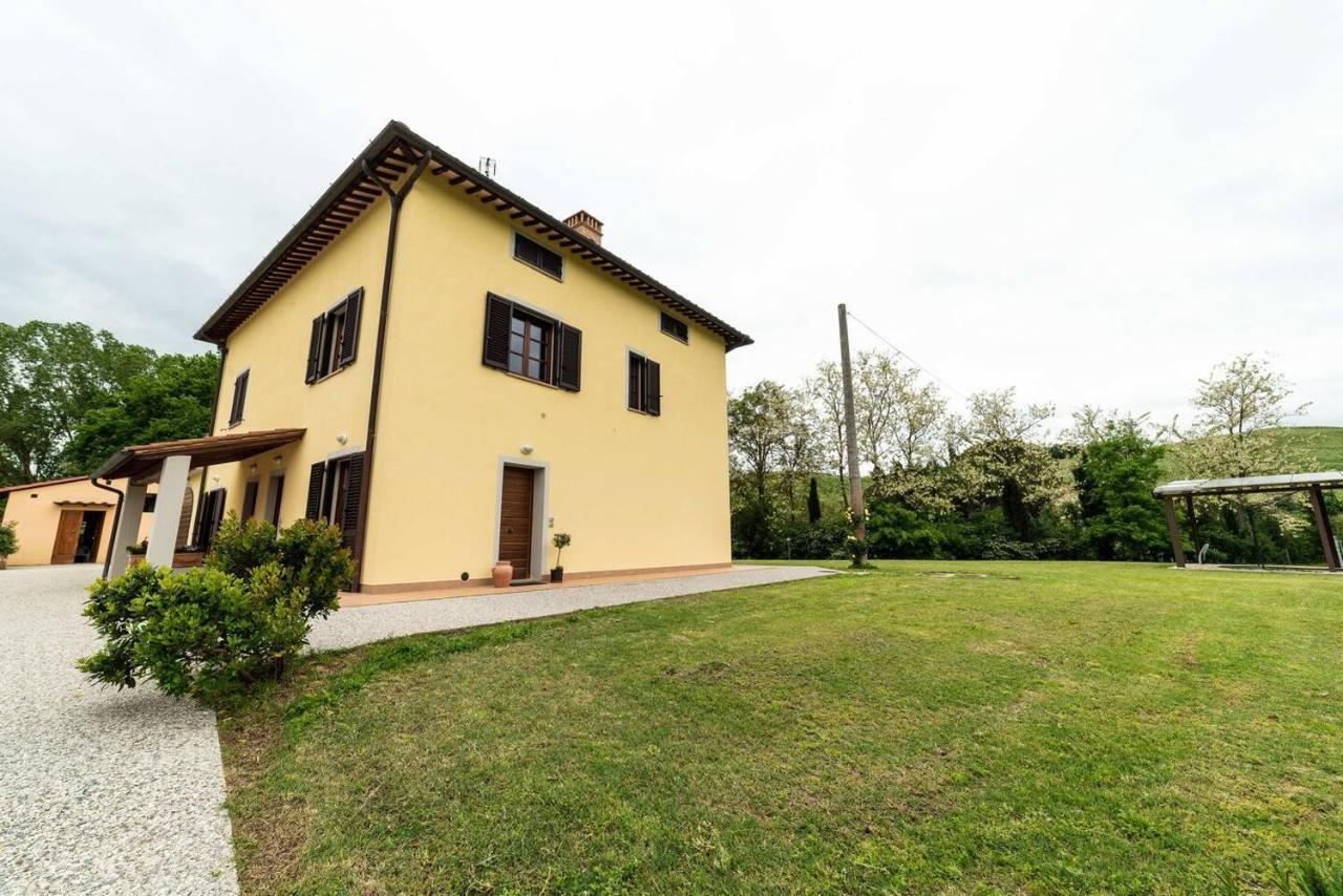 Appartamento Nella Campagna Di Certaldo Il Ciliegio エクステリア 写真