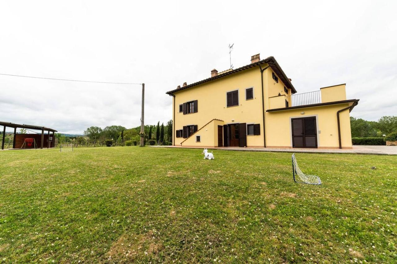 Appartamento Nella Campagna Di Certaldo Il Ciliegio エクステリア 写真