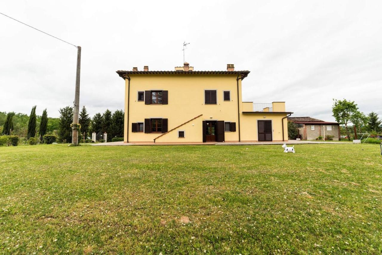 Appartamento Nella Campagna Di Certaldo Il Ciliegio エクステリア 写真